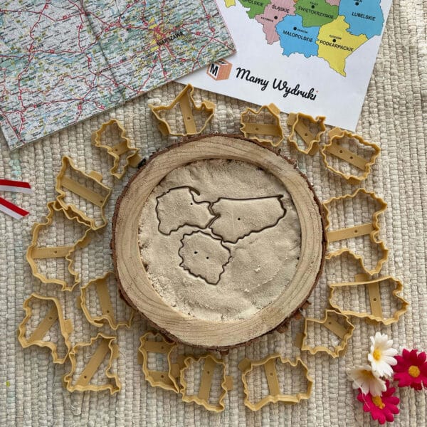 photos4_0015_Background_0002_IMG_8289 Województwa Polski - zestaw wykrojników